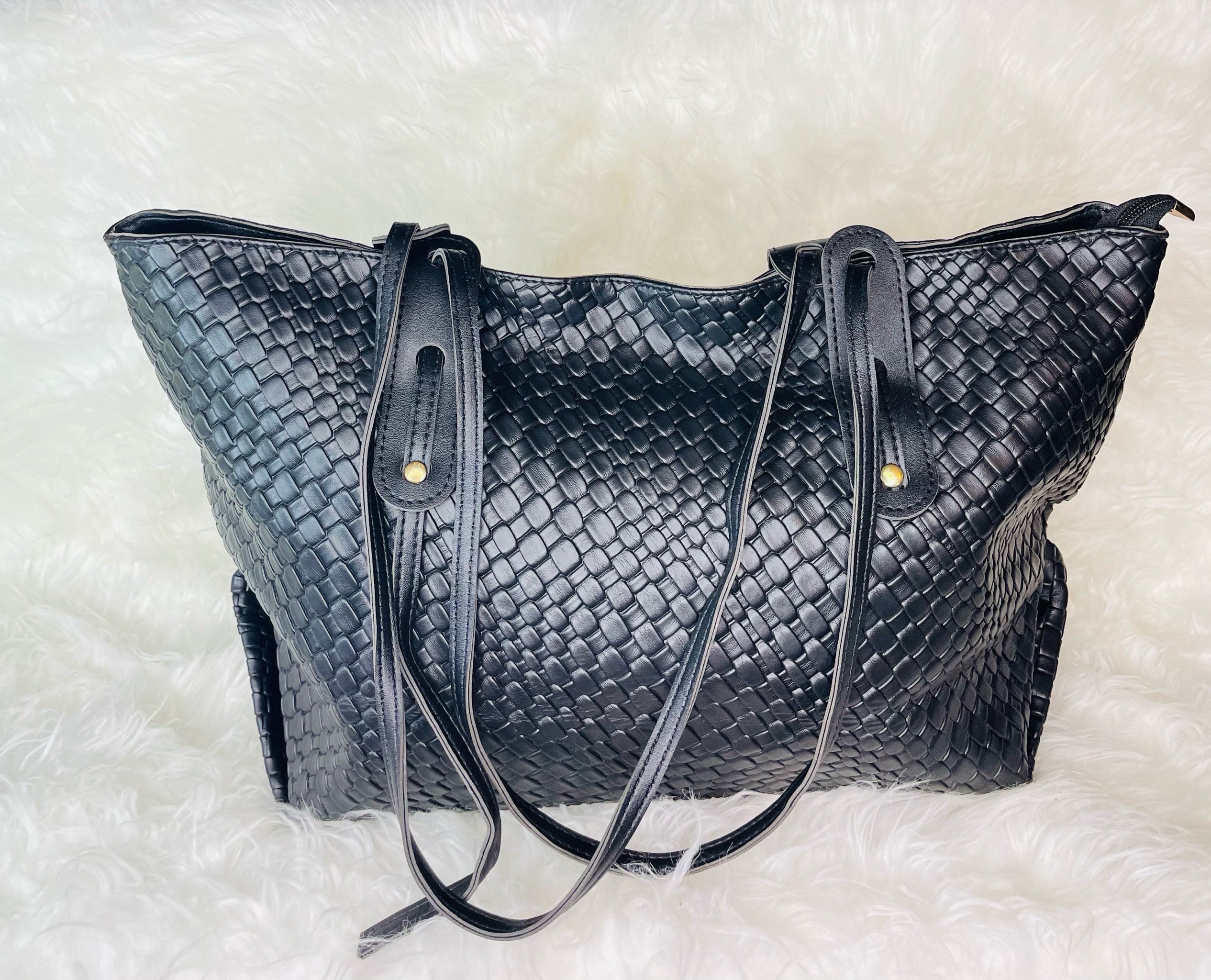 Black Tote Handbag 2 Black Tote Handbag - Image 2