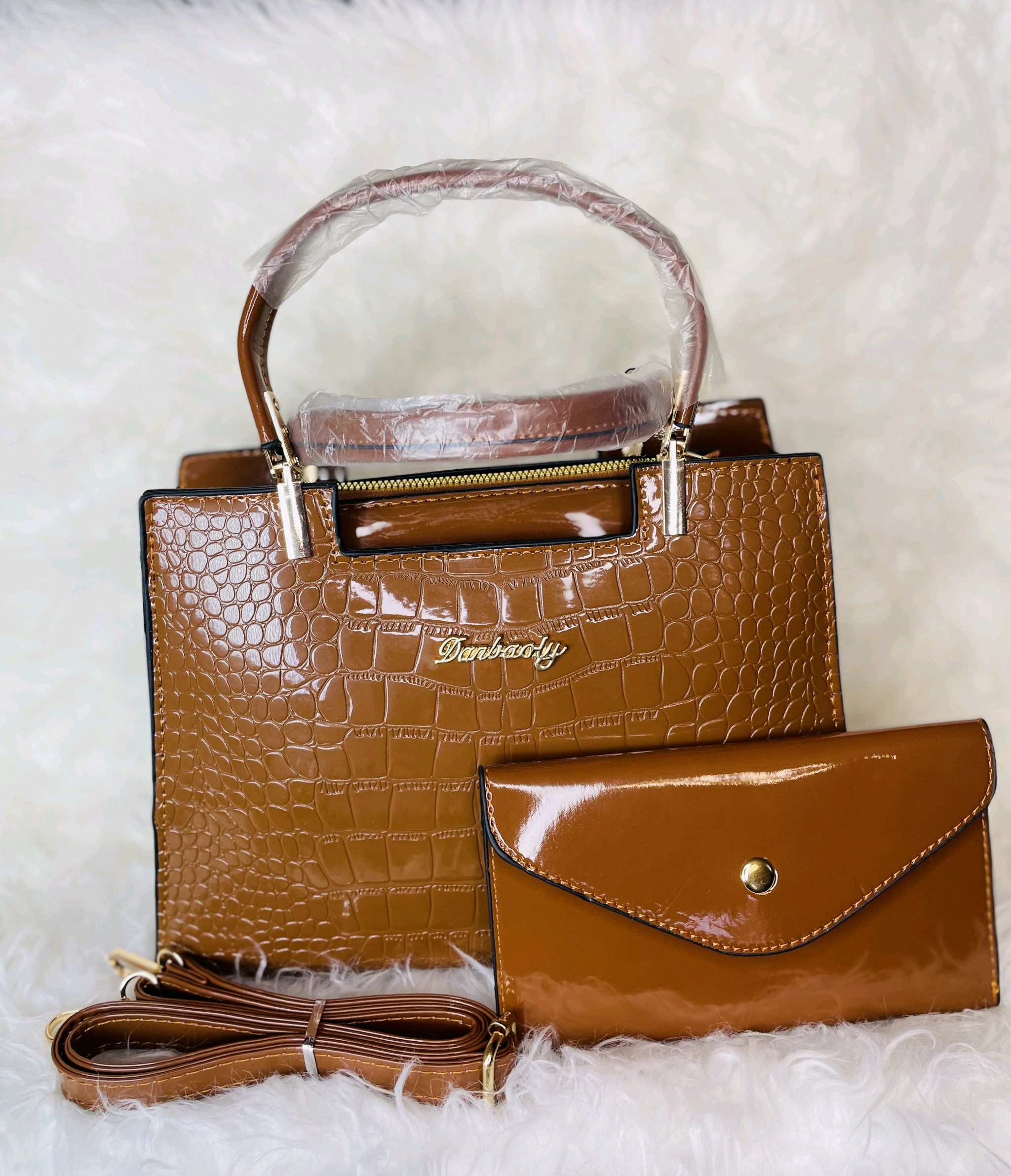 Brown Elegant Handbag 3 Brown Elegant Handbag - Image 3