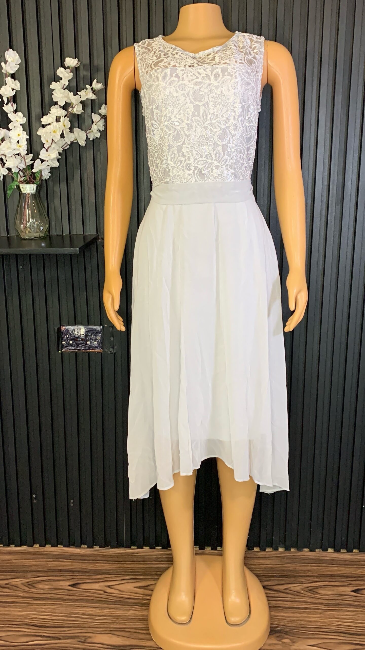 Grey Lace Short Dress 3 Grey Lace Short Dress - Image 3