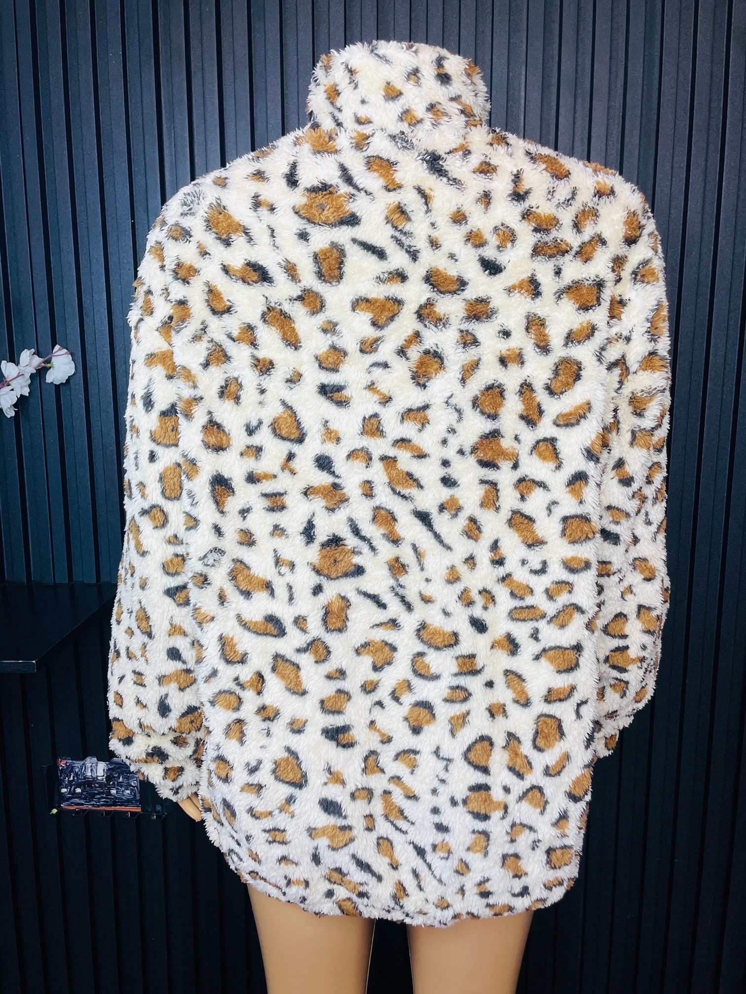 Leopard print Fleece Jacket 4 Leopard print Fleece Jacket - Image 4