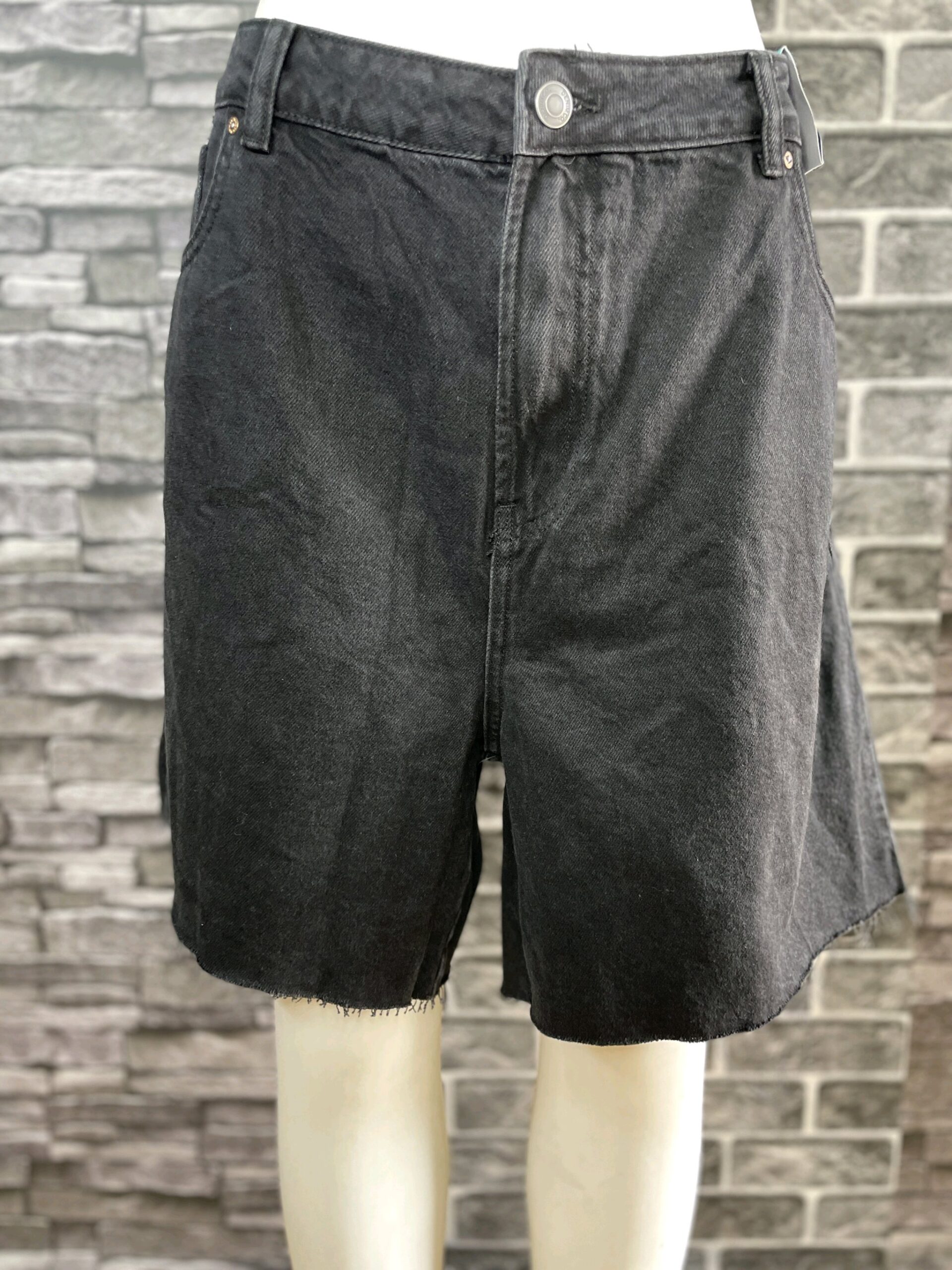 Black Short Denim Jean 2 Black Short Denim Jean - Image 2