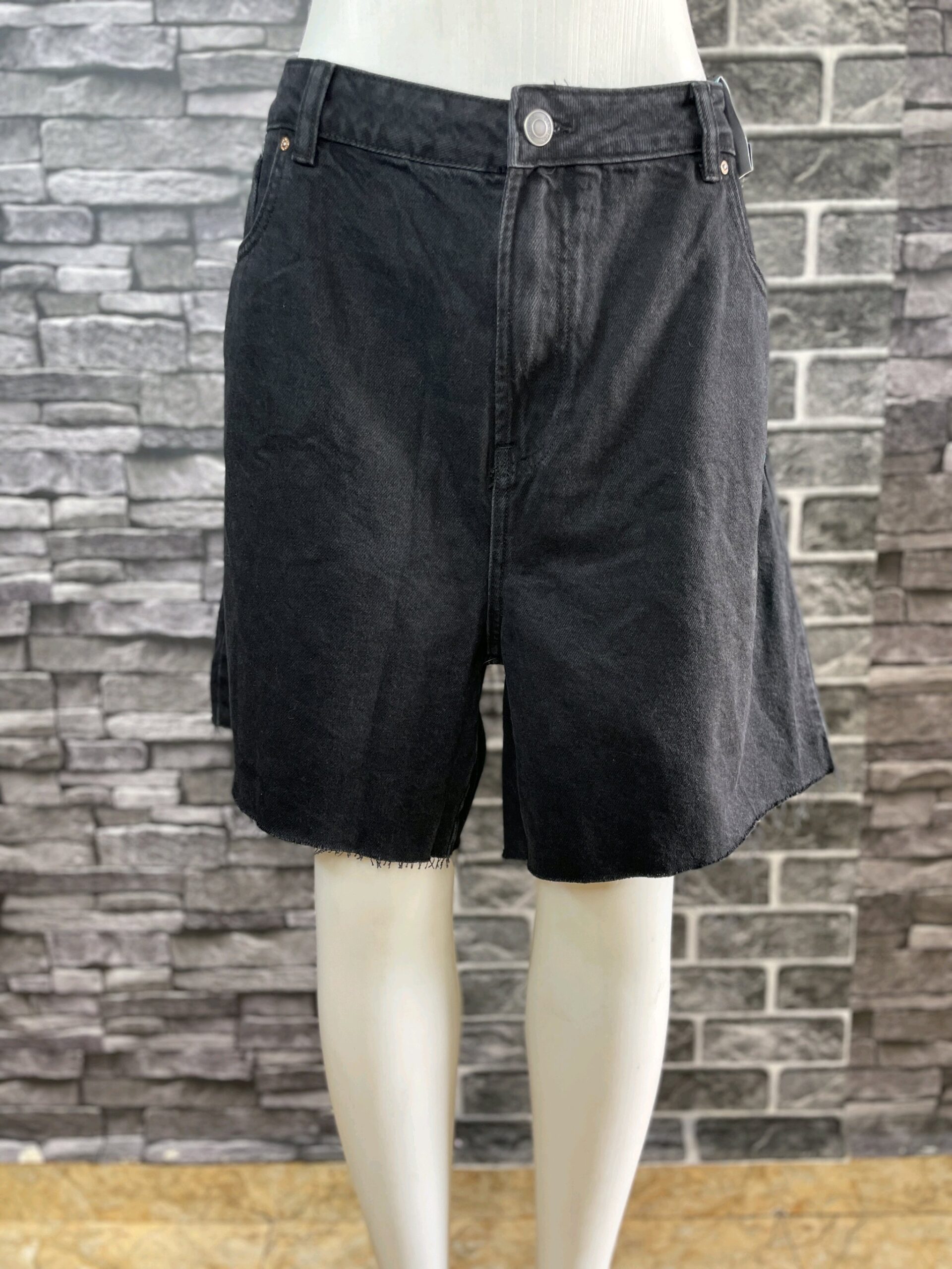 Black Short Denim Jean 3 Black Short Denim Jean - Image 3