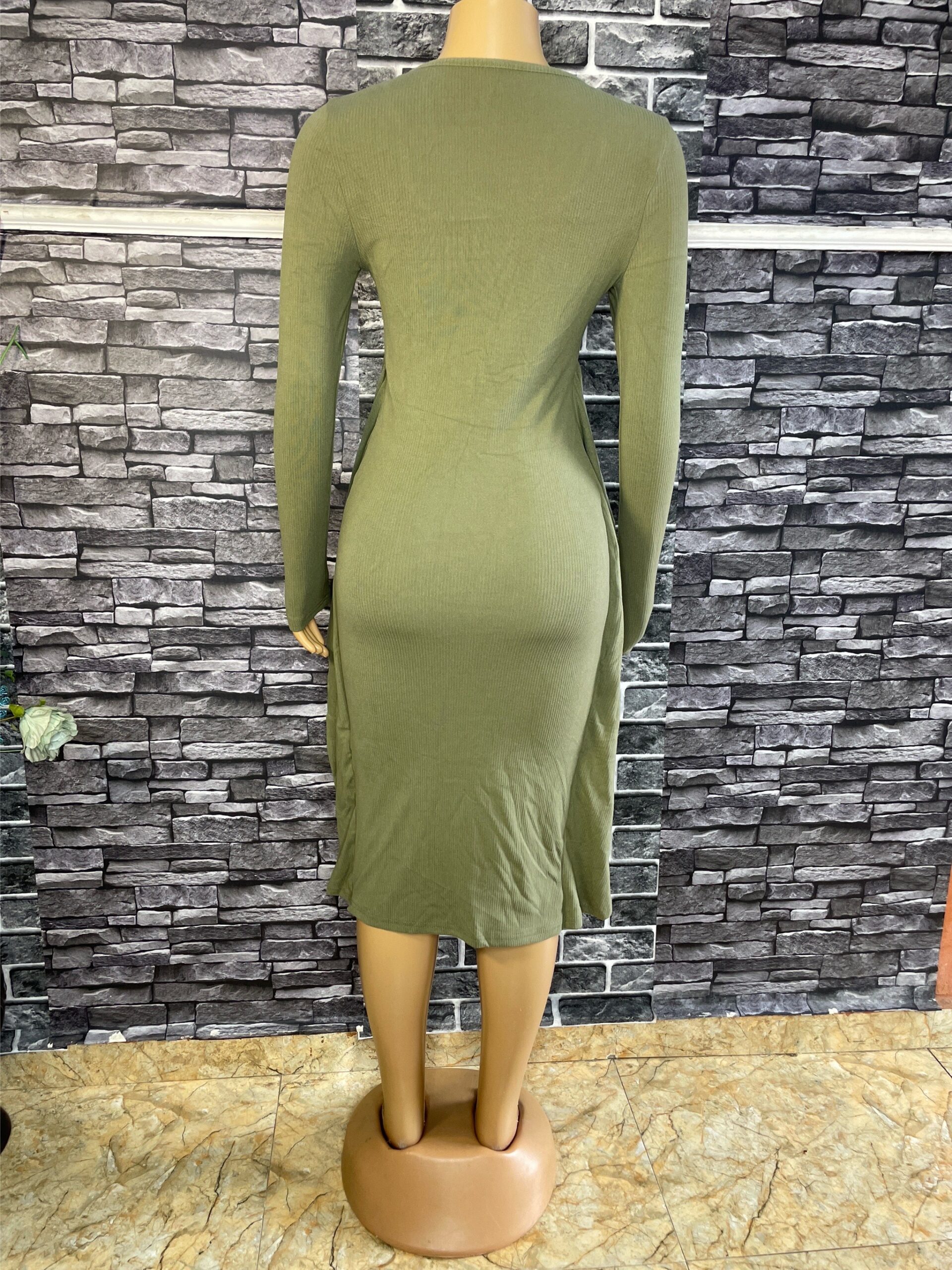 Stylish Green Ribbed Midi Dress 3 Stylish Green Ribbed Midi Dress - Image 3