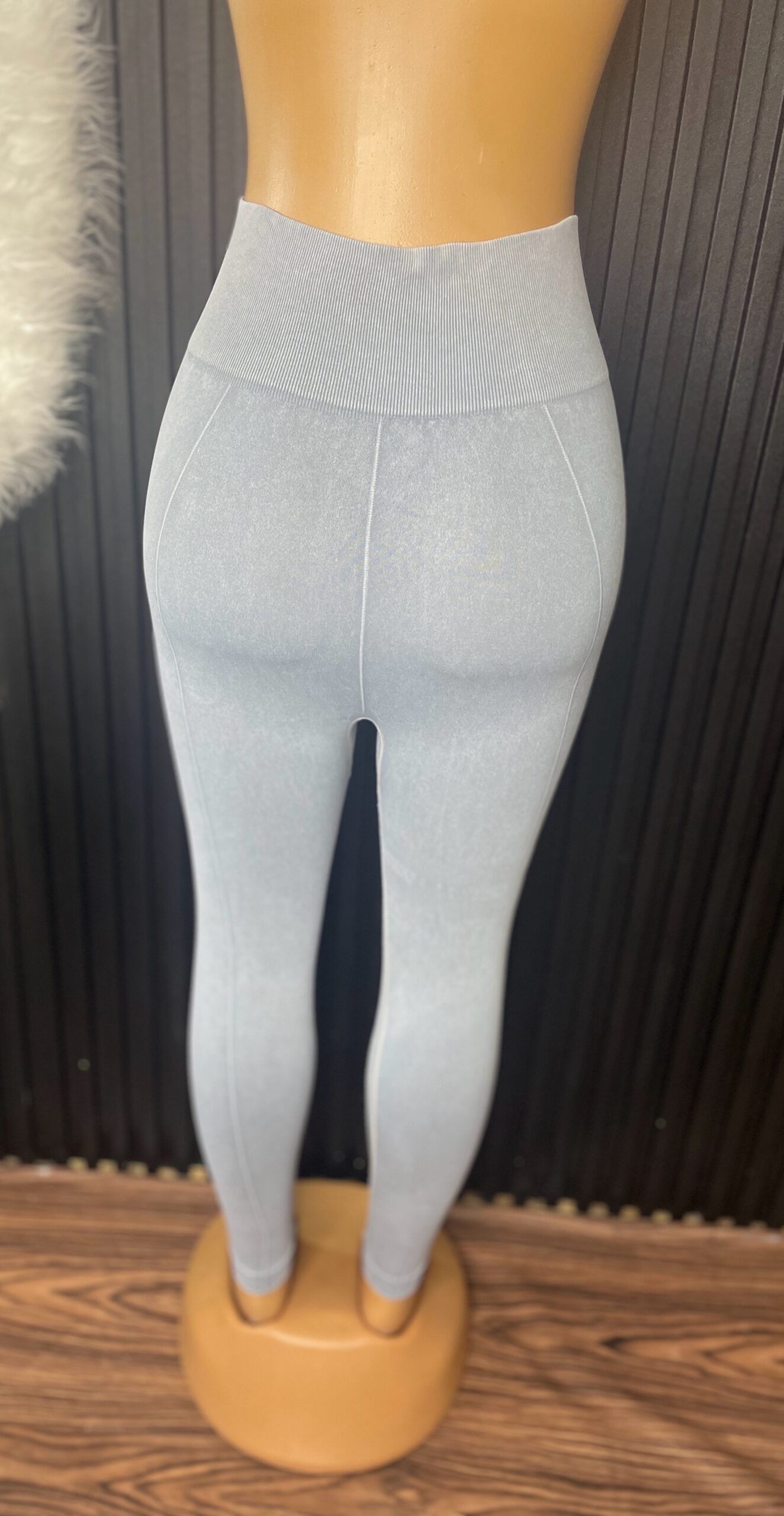 Stylish Seamless High-Waist Leggings 5 Stylish Seamless High-Waist Leggings - Image 5