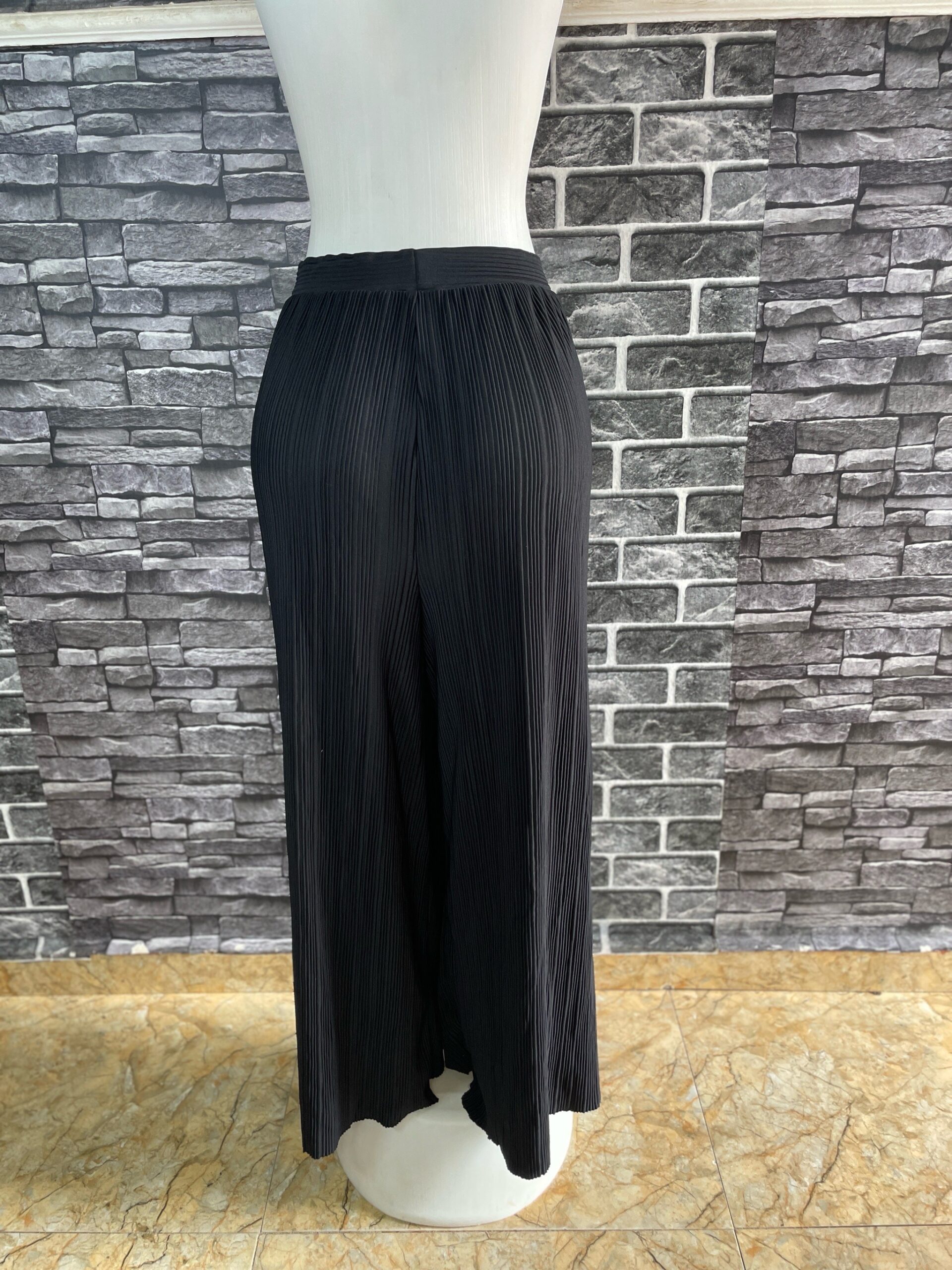 Elegant Black Pleated Wide Leg Pants 2 Elegant Black Pleated Wide Leg Pants - Image 2
