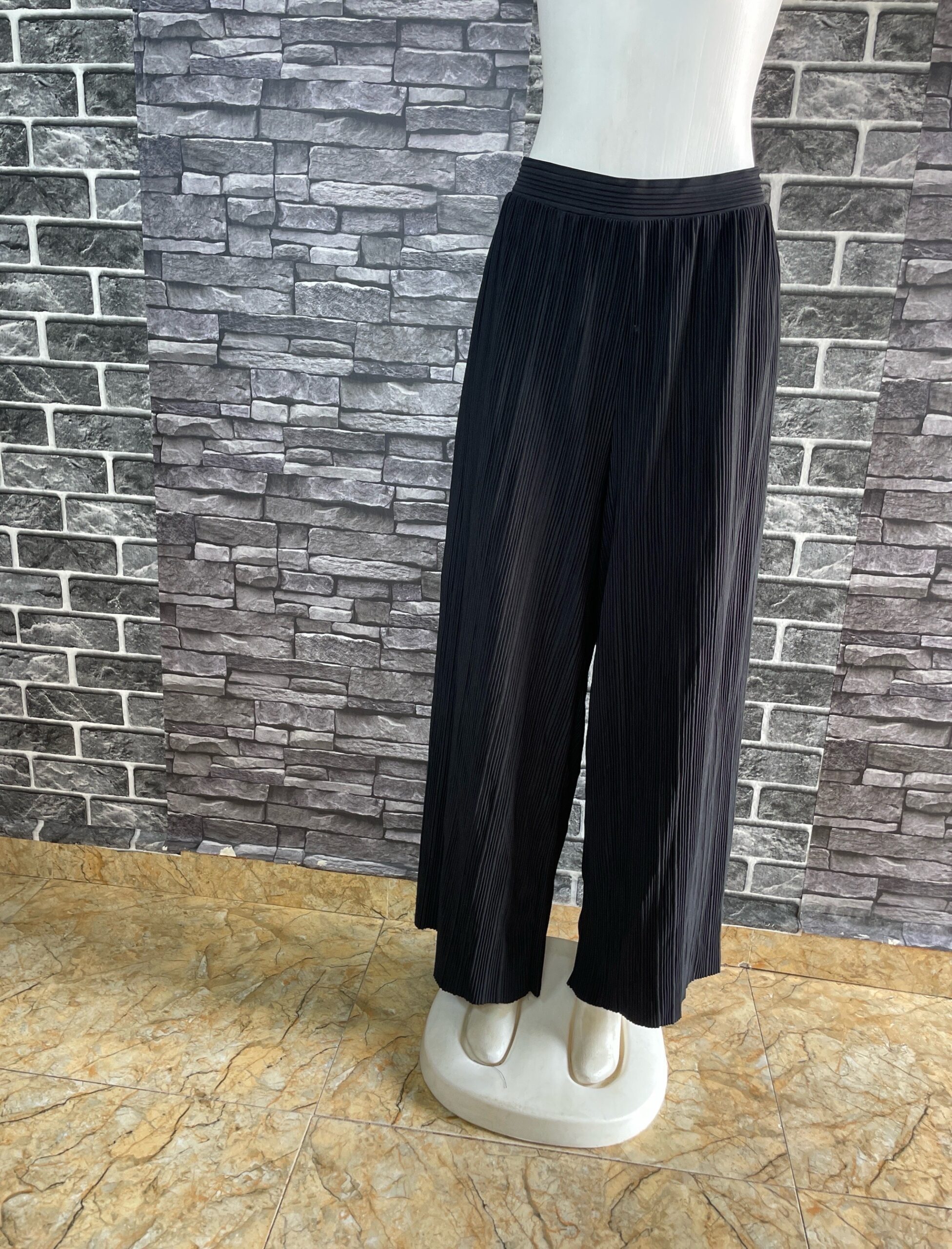 Elegant Black Pleated Wide Leg Pants 5 Elegant Black Pleated Wide Leg Pants - Image 5