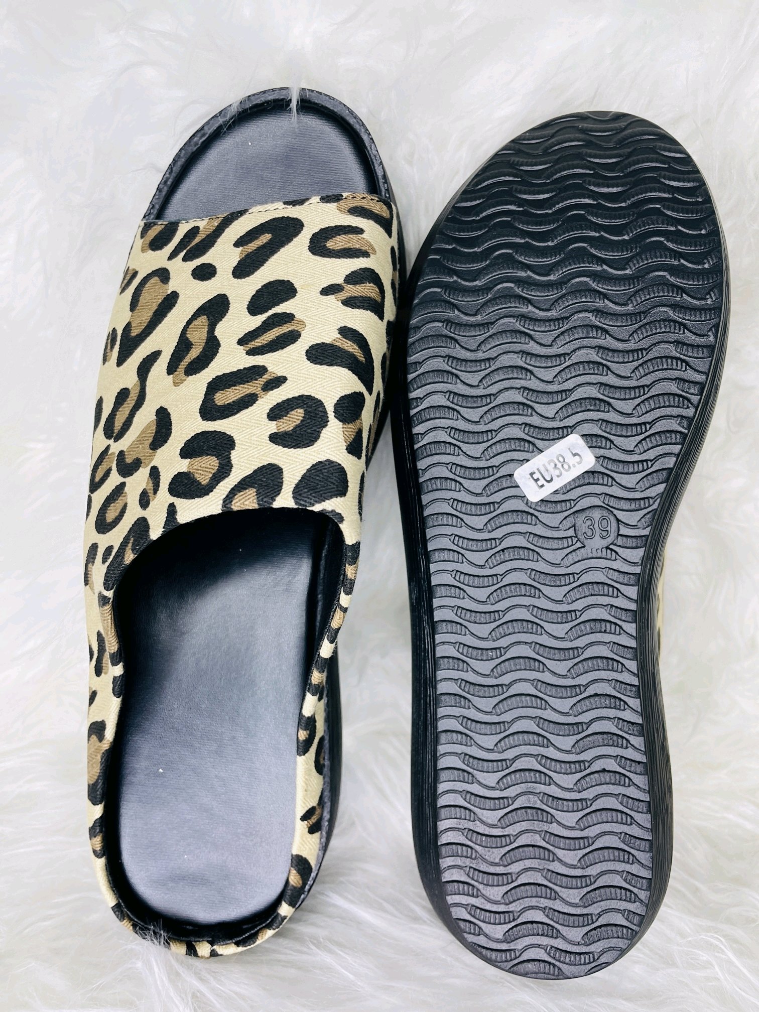 Leopard Lofa Slippers 4 Leopard Lofa Slippers - Image 4