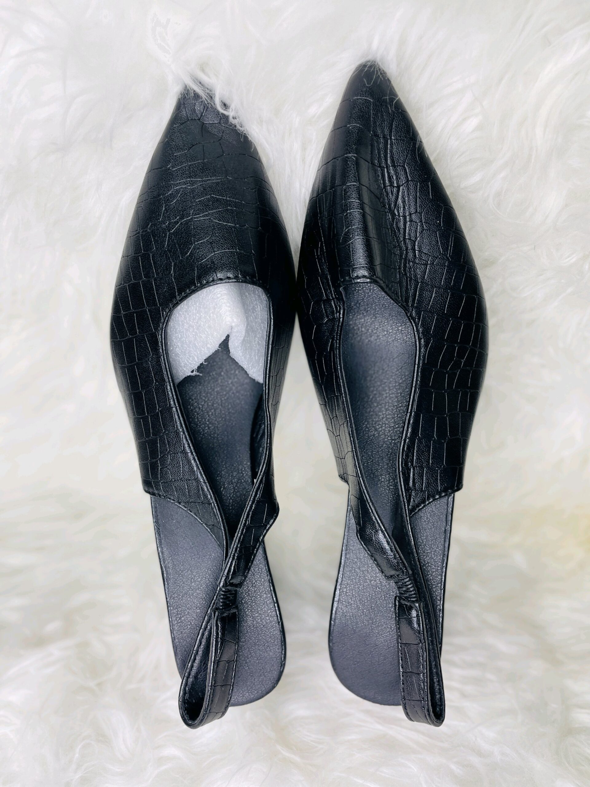 Black Pointed Toe Flat Shoe 2 Black Pointed Toe Flat Shoe - Image 2