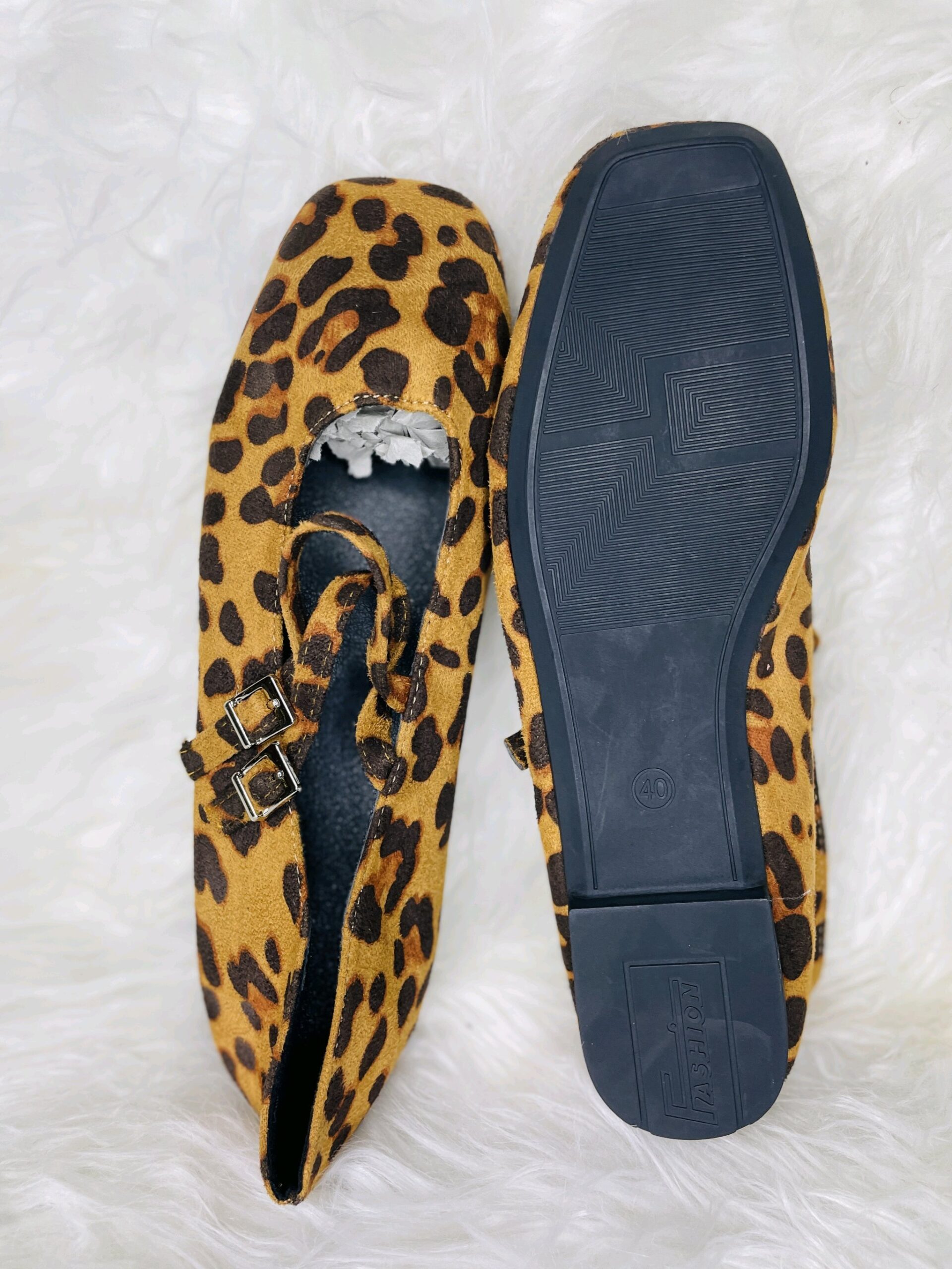 Leopard Print Flat Sandals 4 Leopard Print Flat Sandals - Image 4