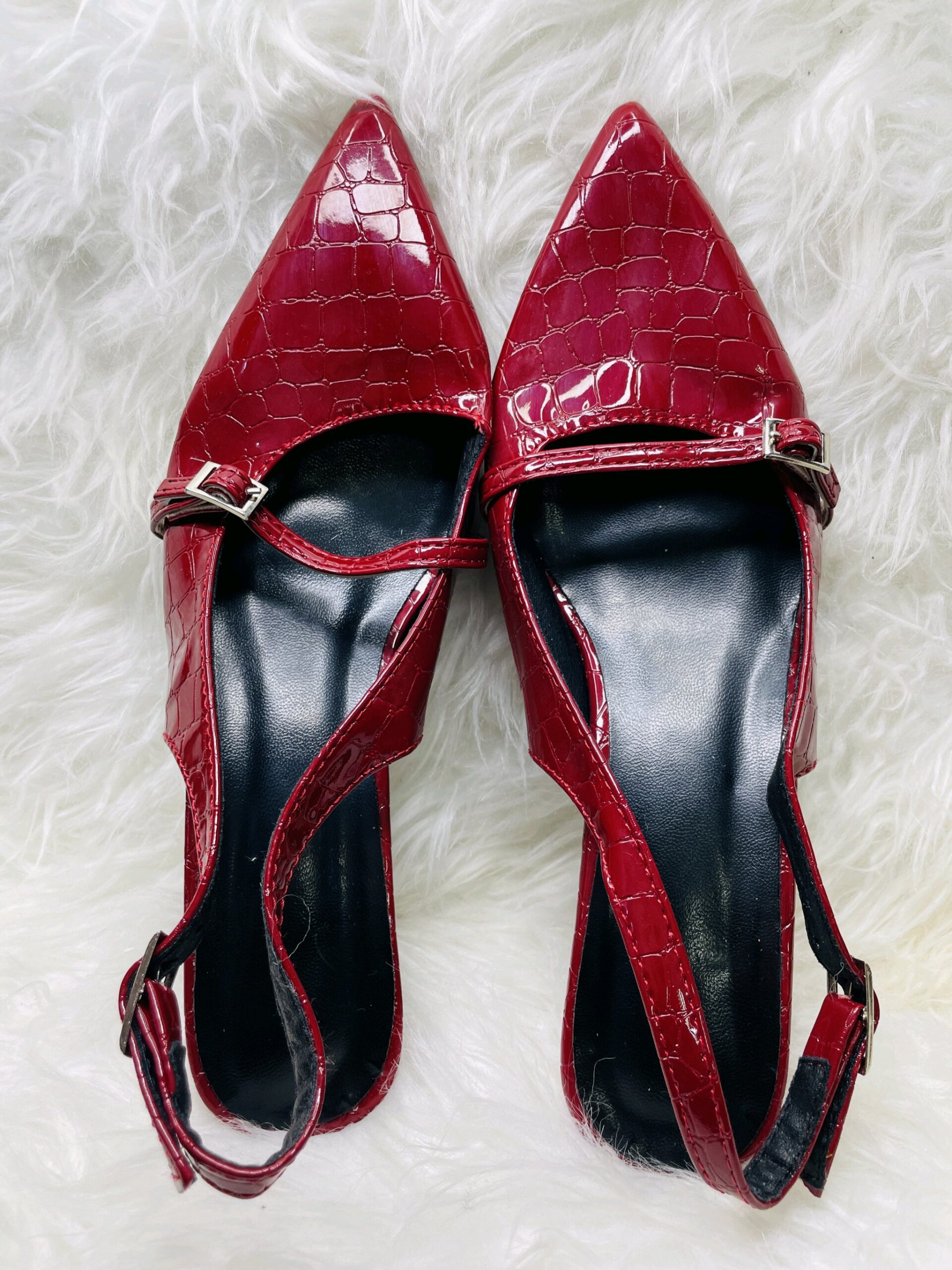 Red Elegant Pointed Heel 2 Red Elegant Pointed Heel - Image 2