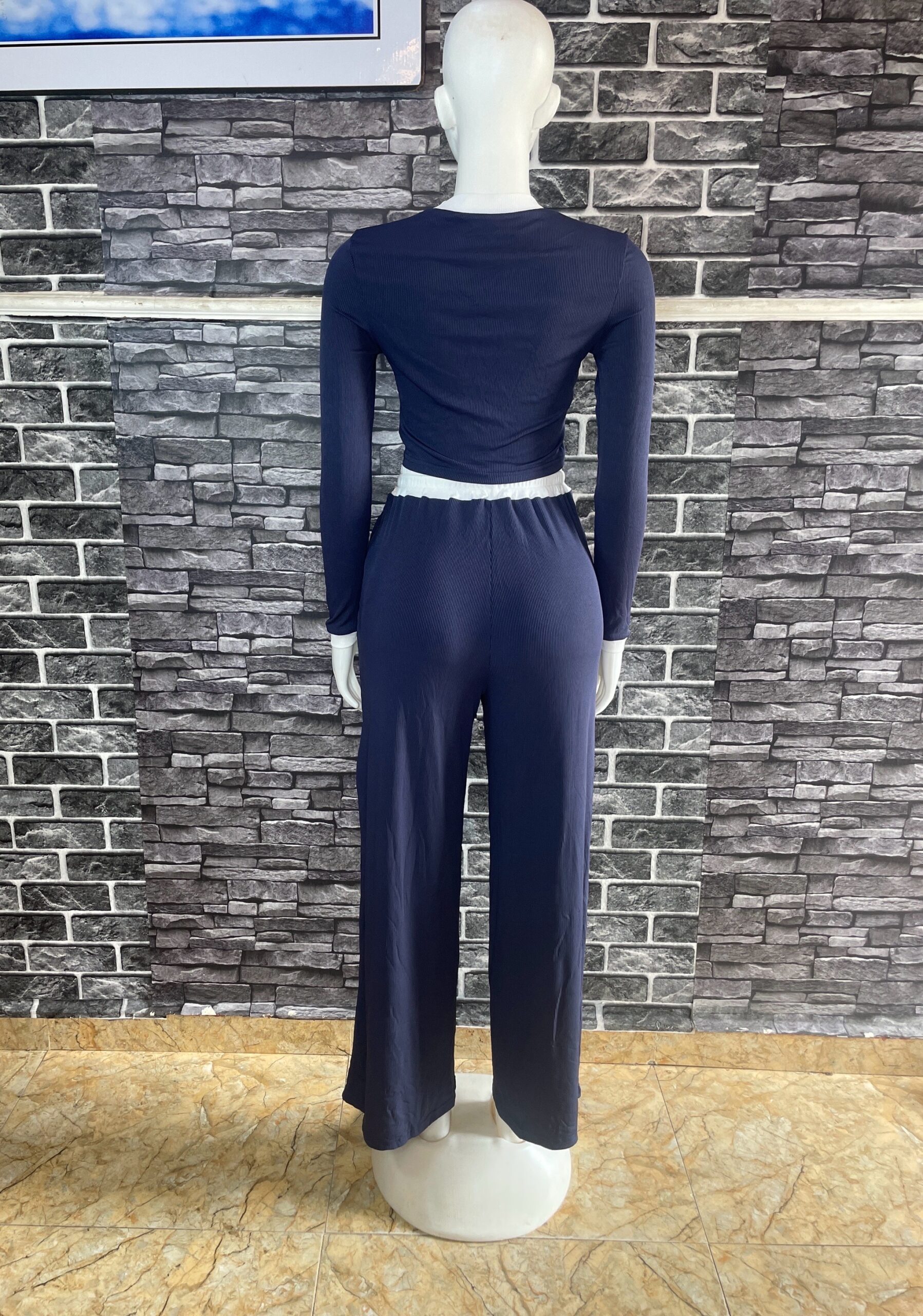 Crop Top Two Piece Set 3 Crop Top Two Piece Set - Image 3