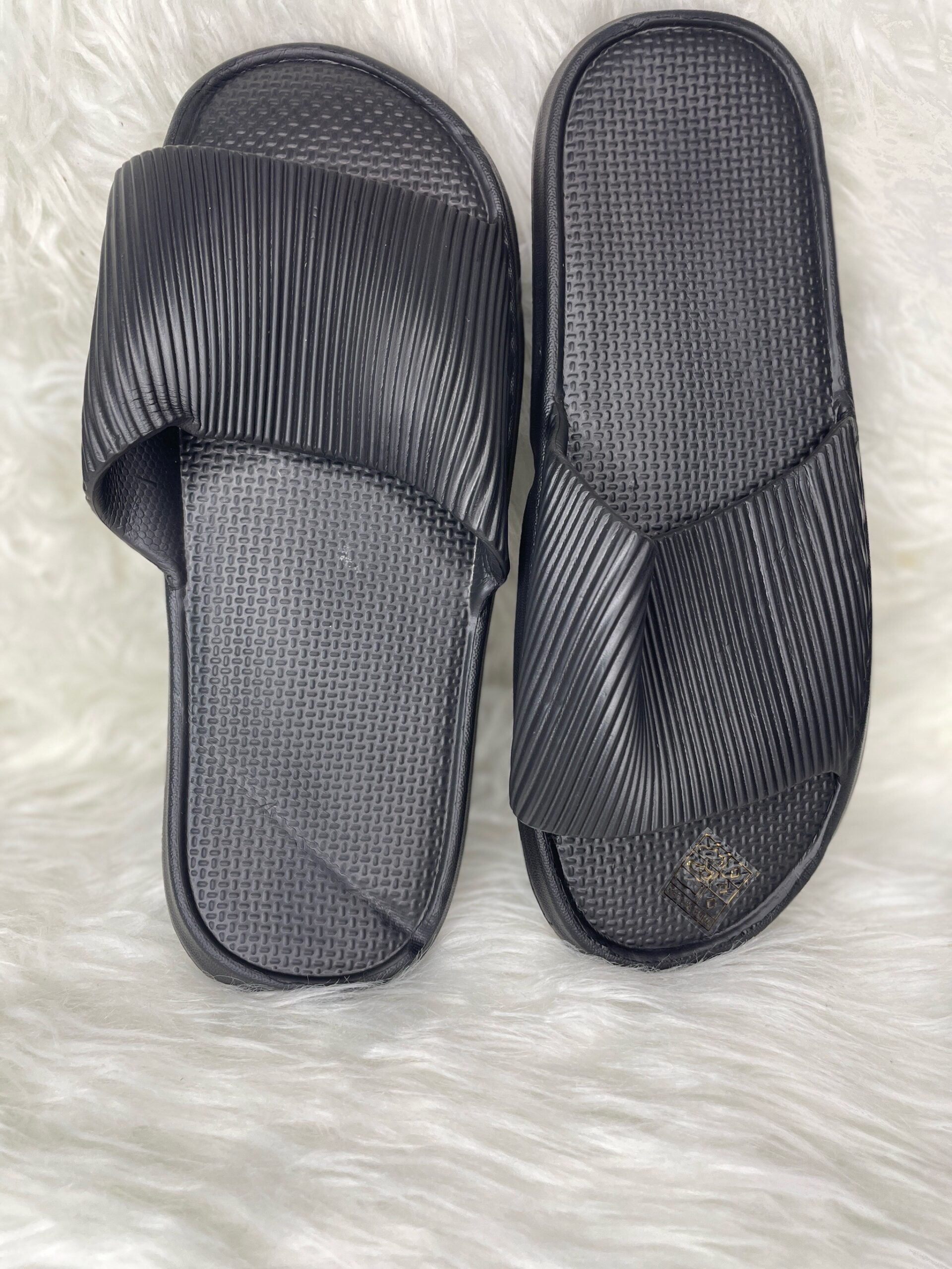 Black Ribbed Rubber Slides 4 Black Ribbed Rubber Slides - Image 4