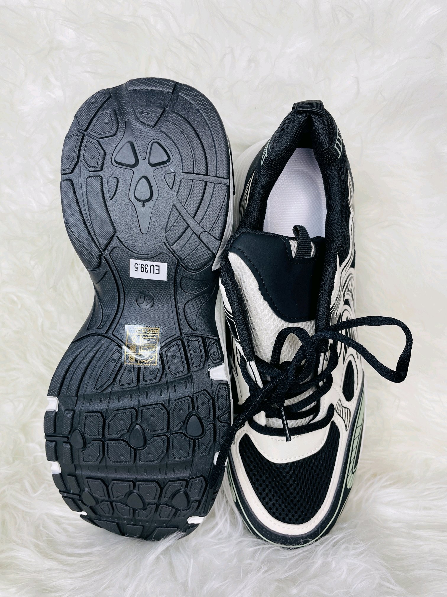 Black Sneakers 4 Black Sneakers - Image 4