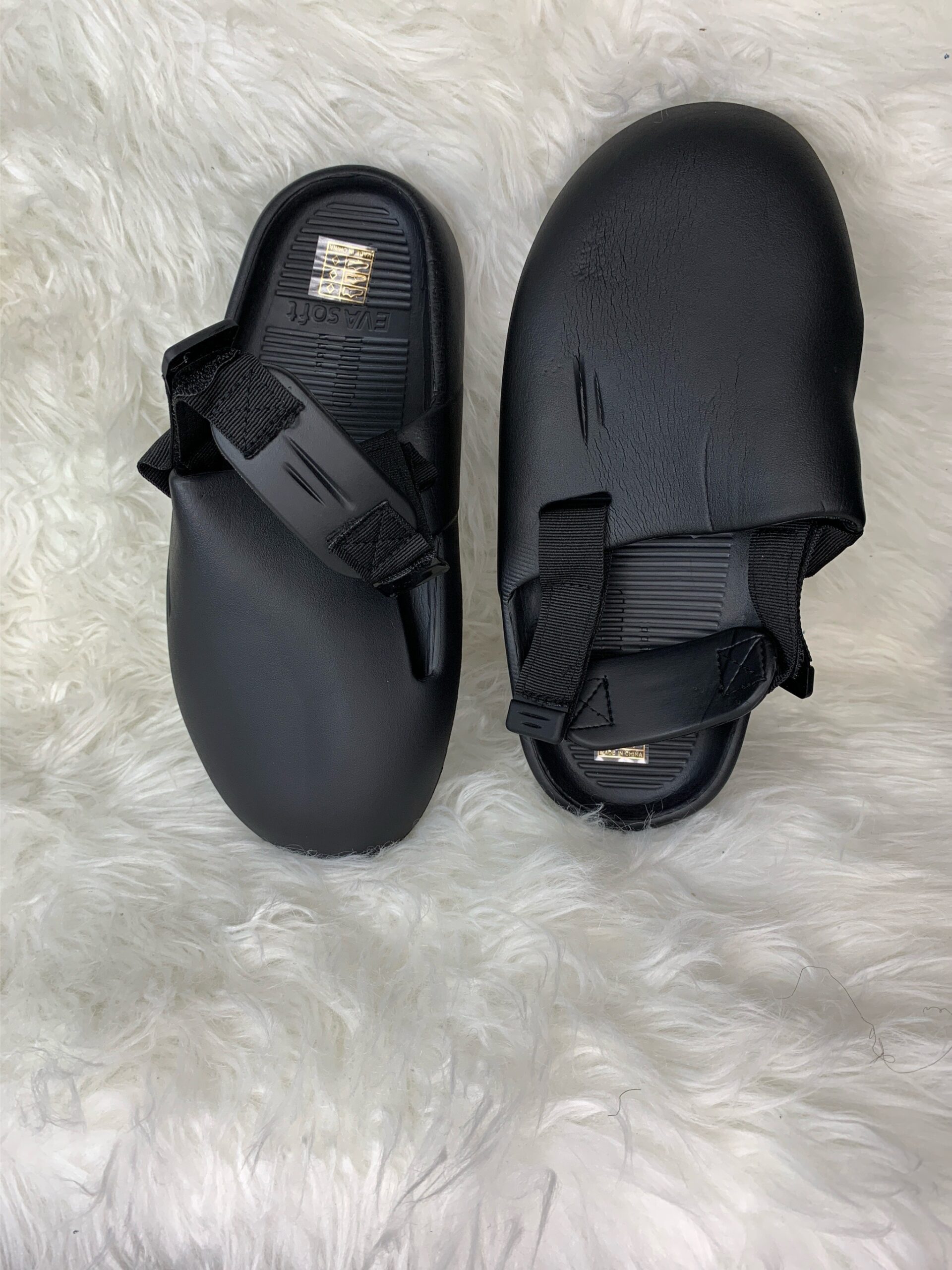 Black Closed Toe-Clogs 1 Black Closed Toe-Clogs